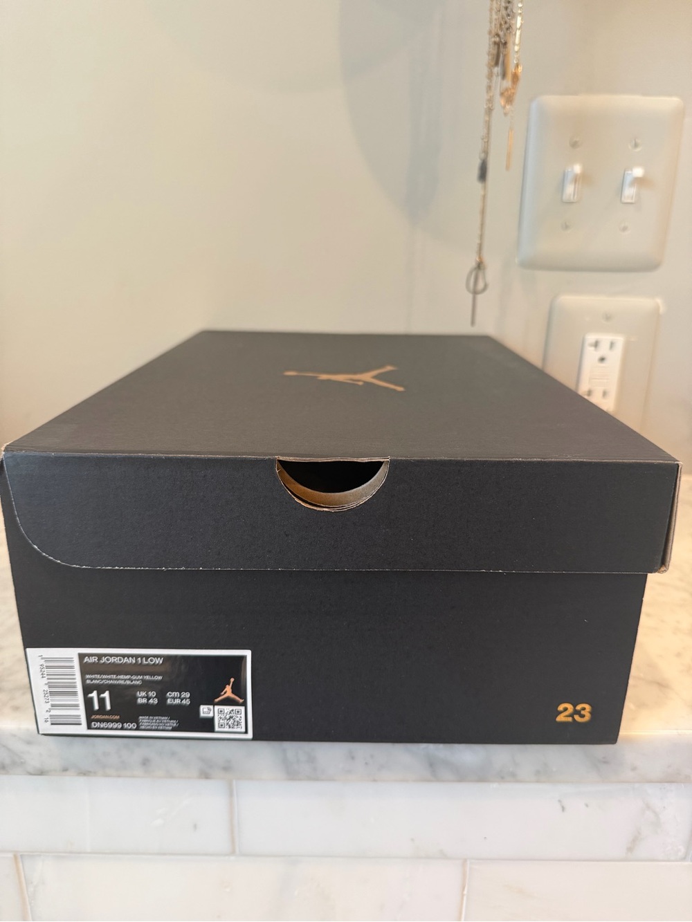 Nike Air Jordan 1 Low Box - Gum Yellow